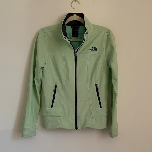 The North Face Jackets & Blazers - The North Face Women's Softshell Apex Jacket in Mint Green